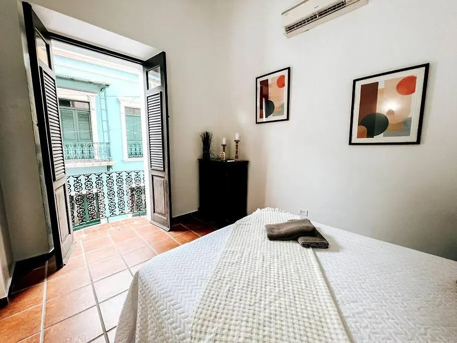 65 Fortaleza 1 - N Colonial Apt W/ Balconies & Views Apartment San Juan 0*,